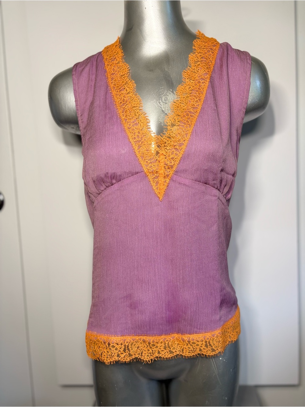 VRG GRL Marcela Top in Lavender Size 8